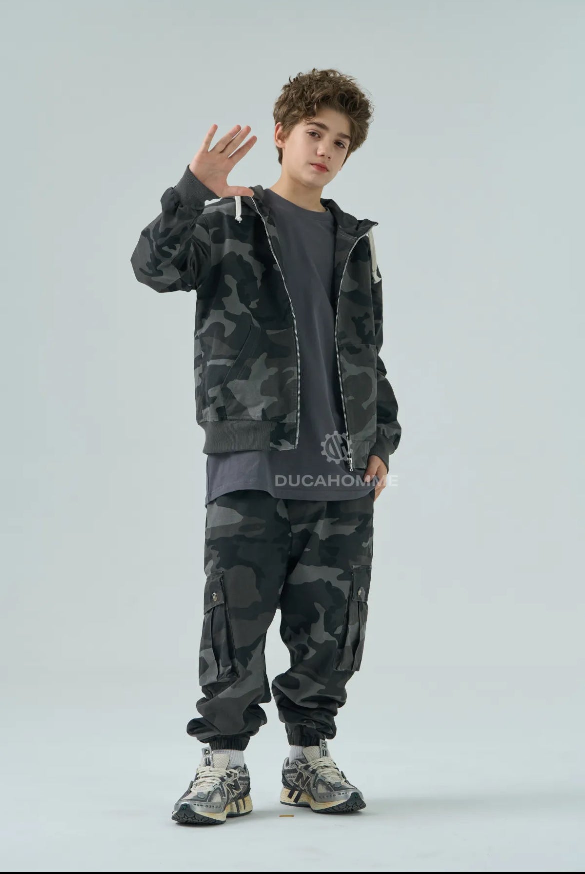 Tuta completa mimetica