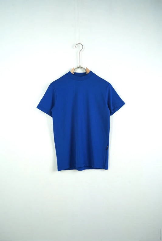 T-shirt tinta unita collo alto