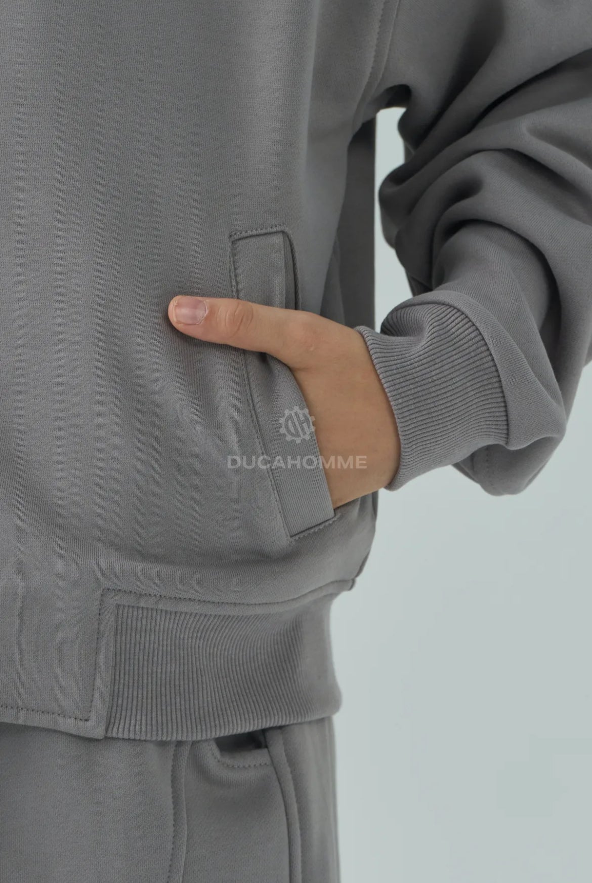 Felpa collo alto con zip